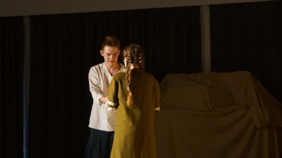 ����� ������ �� ������� ���� �������� '���������� �������' �� ������������� ������ '������'