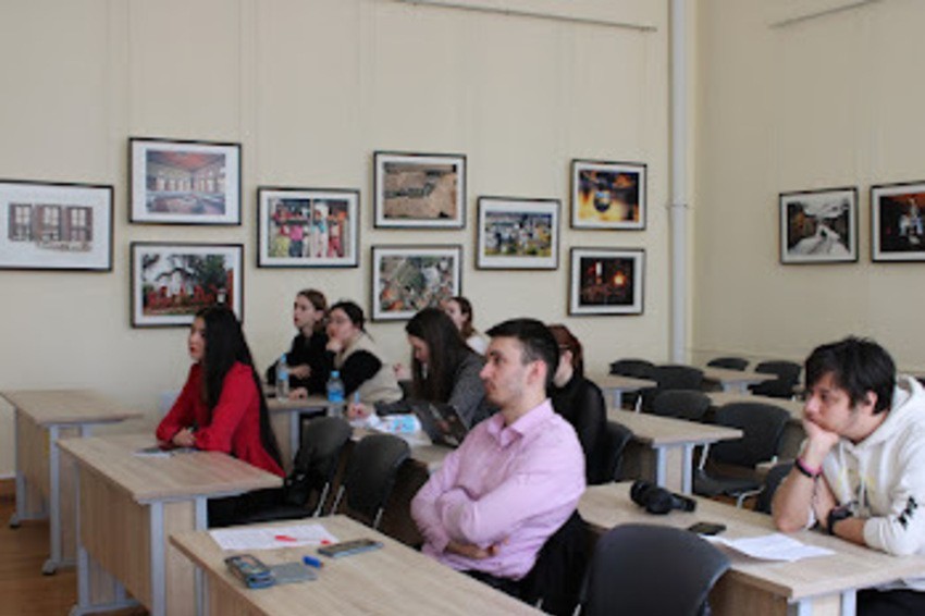 Состоялась секция 'Философия человека' в рамках Итоговой научно-образовательной конференции Состоялась секция 'Философия человека' в рамках Итоговой научно-образовательной конференции