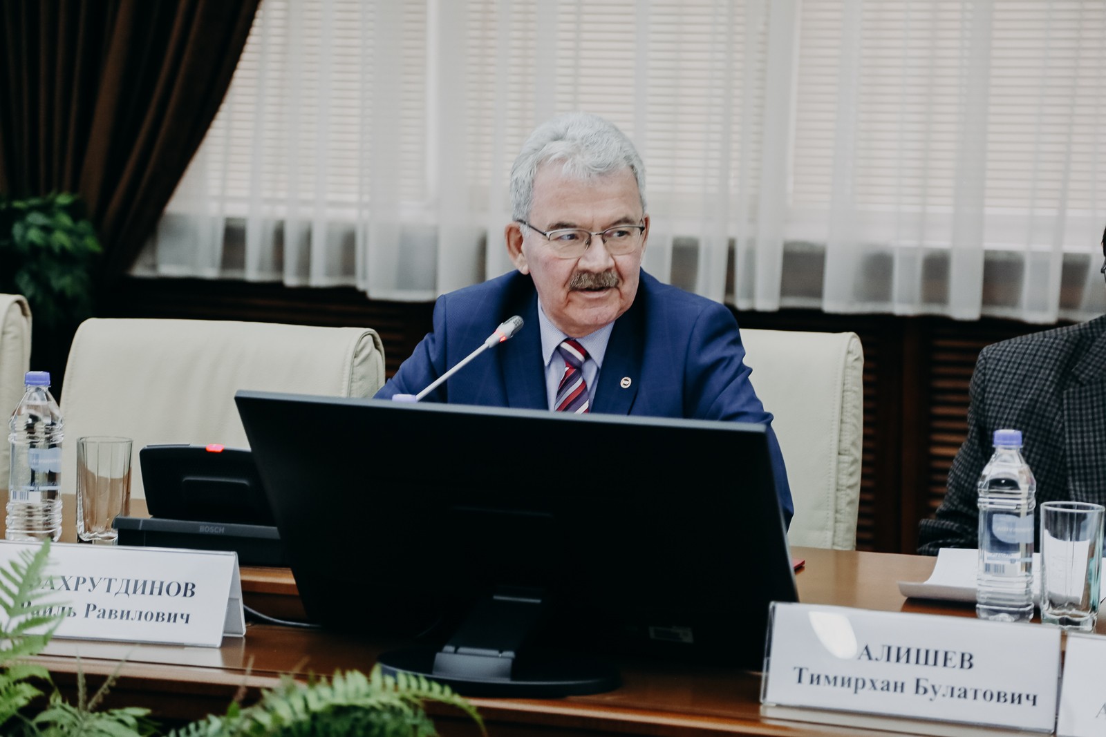 � ��� �������� 30-����� ���������� ���������������