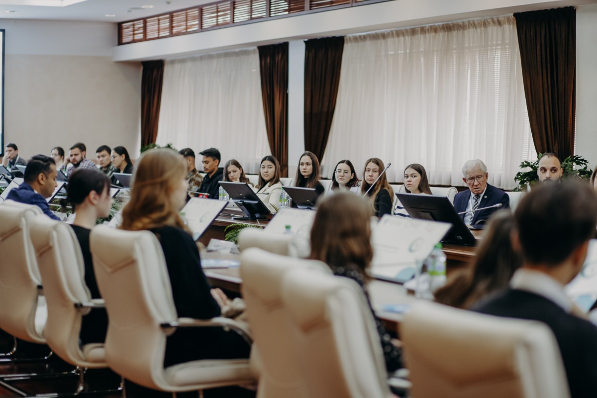 В КФУ впервые проходит Международная модель ОИС В КФУ впервые проходит Международная модель ОИС