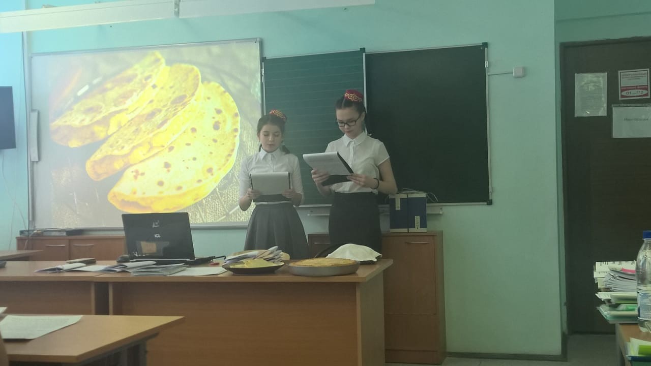 Яшь эзләнүчеләр белән очрашу Яшь эзләнүчеләр белән очрашу