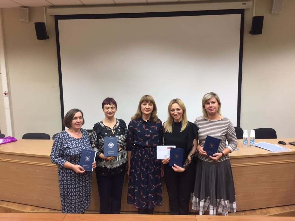 ������ �������� ������������ ����������� � ���������� ���������