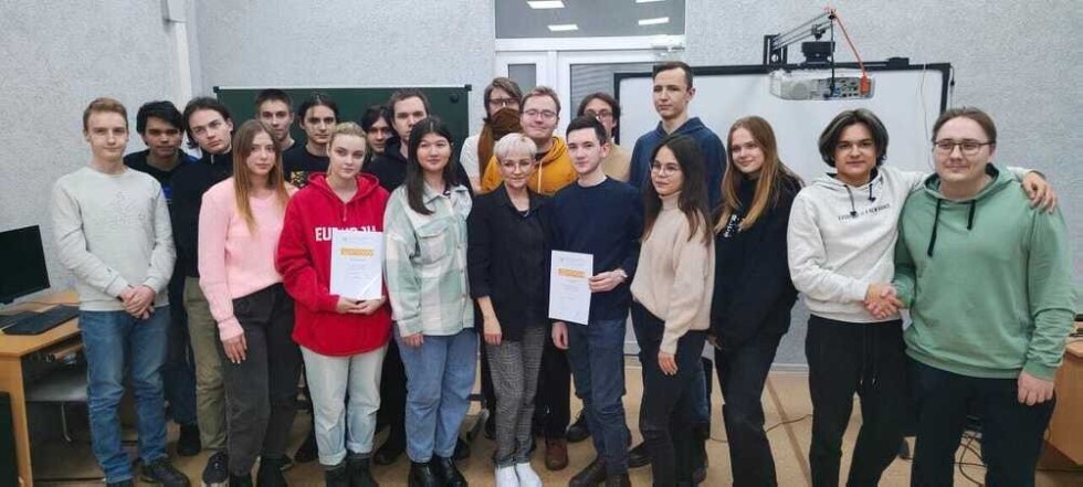 В актовые дни под руководством преподавателей кафедры математики и прикладной информатики прошла серия интерактивных квизов для студентов направления 'Прикладная информатика' В актовые дни под руководством преподавателей кафедры математики и прикладной информатики прошла серия интерактивных квизов для студентов направления 'Прикладная информатика'