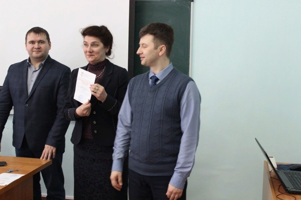 ����������� ������������� ��������� � �����