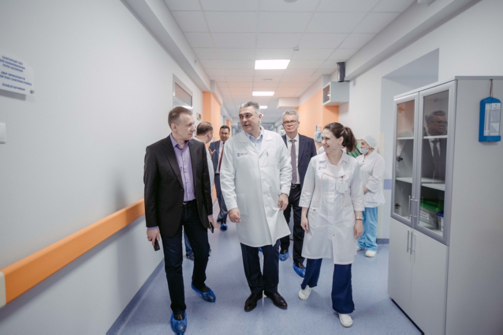 Deputy Minister of Science and Higher Education of Russia Alexander Stepanov toured university facilities