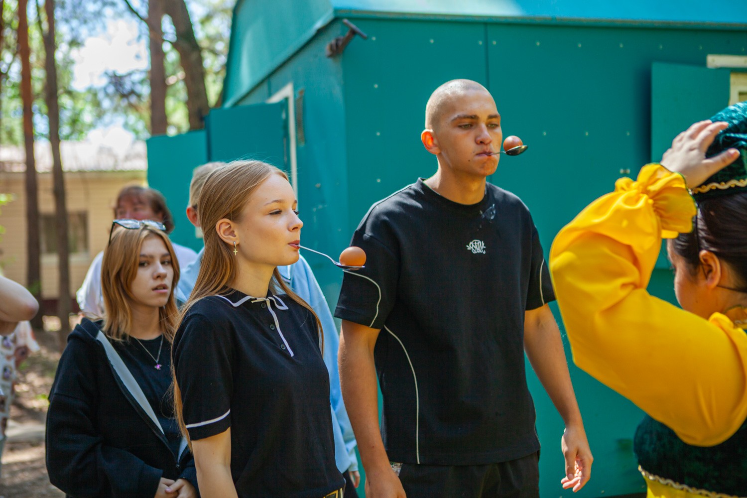 'Сабантуй' в 'Буревестнике': школьники из ЛНР познакомились с традициями Татарстана 'Сабантуй' в 'Буревестнике': школьники из ЛНР познакомились с традициями Татарстана