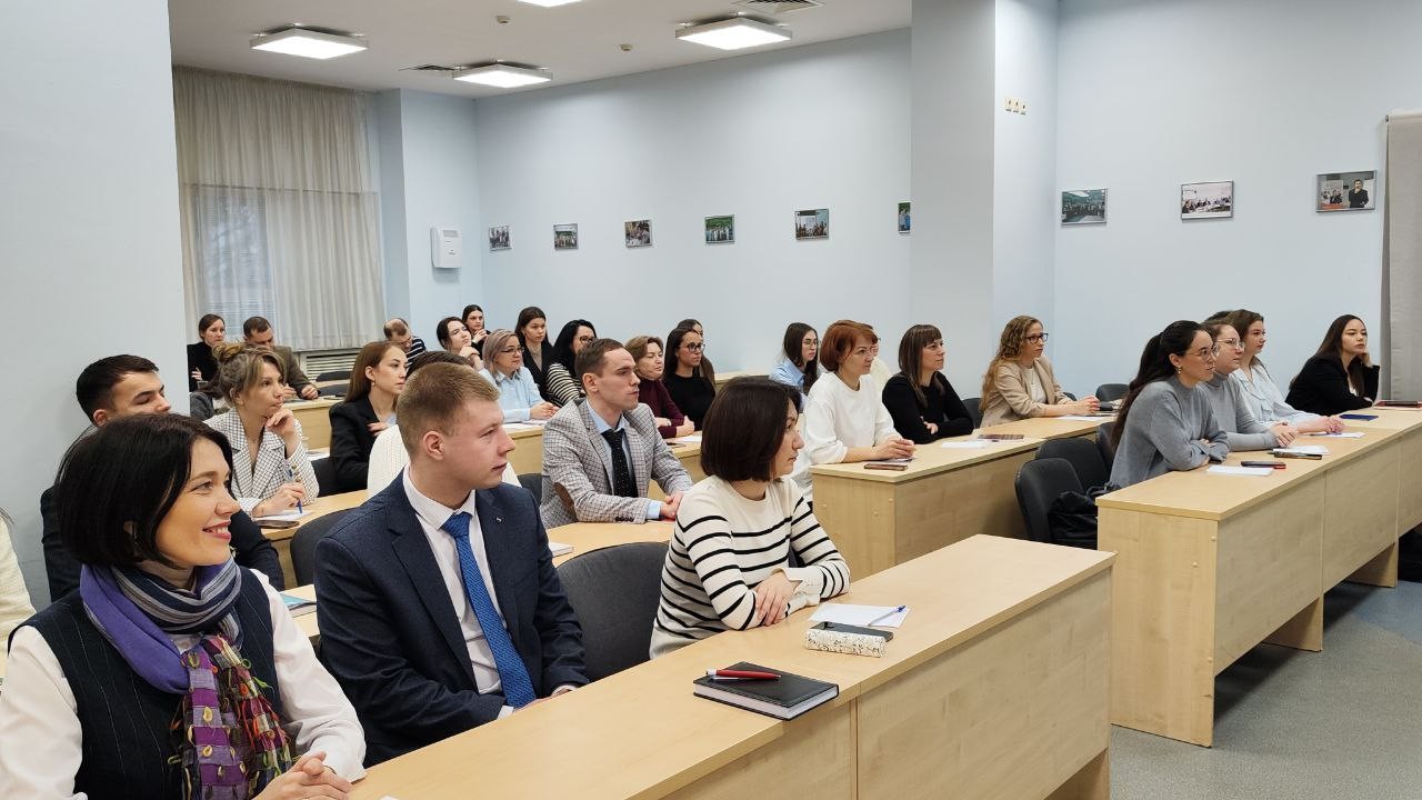 Открытие программы 'Школа начинающего служащего' Открытие программы 'Школа начинающего служащего'