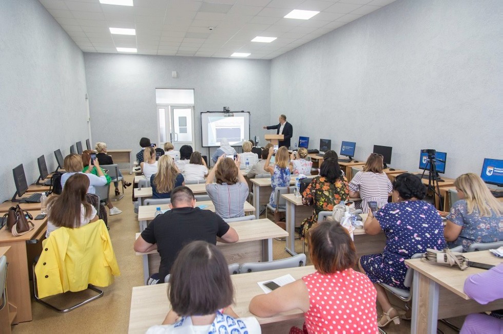 'В ногу со временем' - о патриотическом воспитании 'В ногу со временем' - о патриотическом воспитании