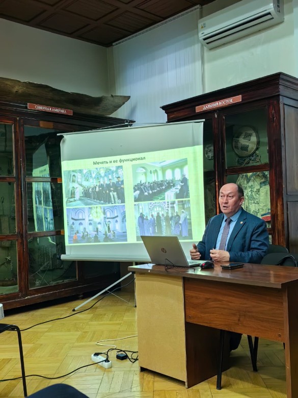 Состоялось очередное заседание студенческого научного кружка Состоялось очередное заседание студенческого научного кружка