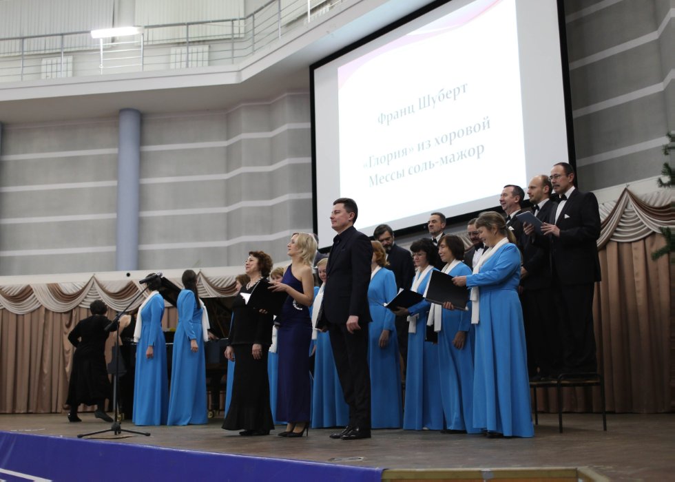 В преддверии Нового года? В преддверии Нового года?