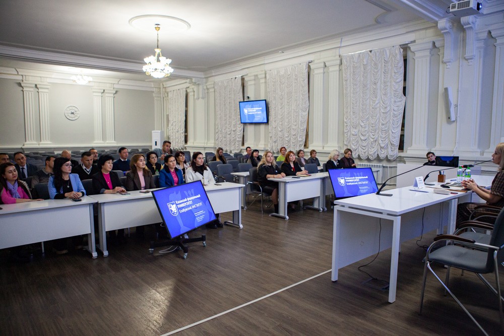 ������������� ����� �������� ����� ��������� ������������ � ���������� ��������� ���