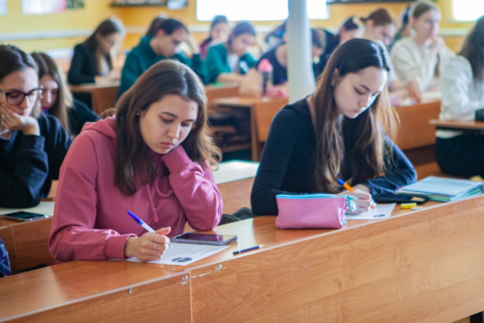 Tolles Diktat по немецкому языку на отделении иностранных языков Tolles Diktat по немецкому языку на отделении иностранных языков