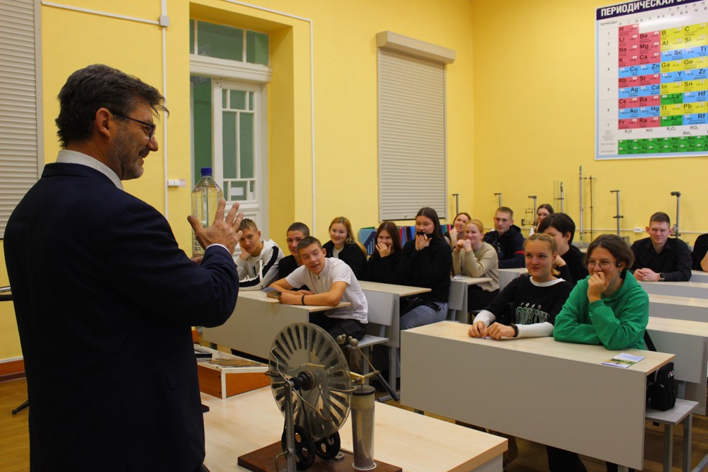 ��������� �� �������� ������������� � ���������� ���������� ��� ,���������� �������� ���