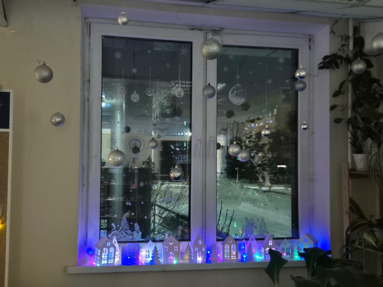 Праздничное преображение общежитий КФУ Праздничное преображение общежитий КФУ