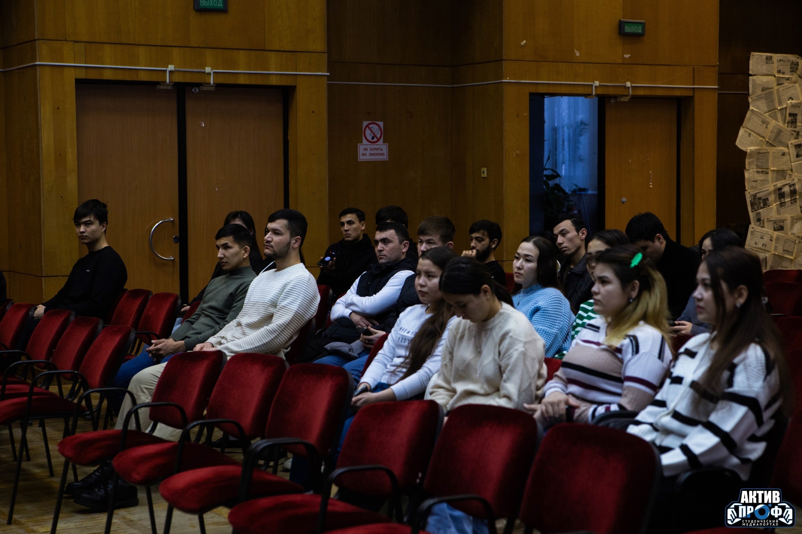 Встреча с иностранными студентами: важные аспекты жизни и обучения в институте Встреча с иностранными студентами: важные аспекты жизни и обучения в институте