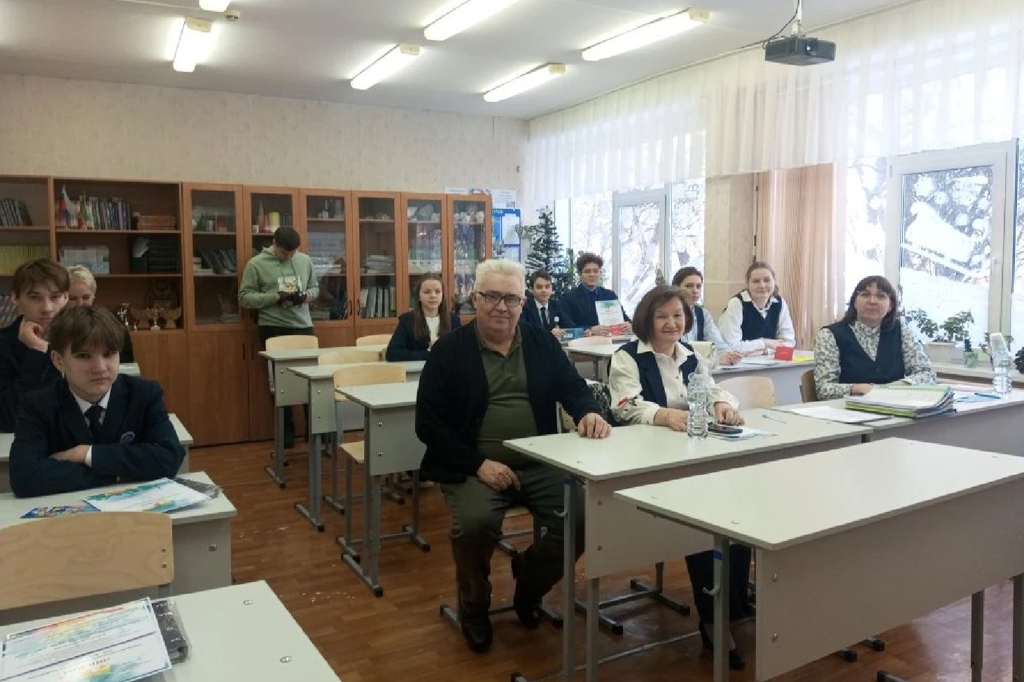 Эксперты Елабужского института КФУ оценили будущее науки на конференции школьников в Нижнекамске Эксперты Елабужского института КФУ оценили будущее науки на конференции школьников в Нижнекамске