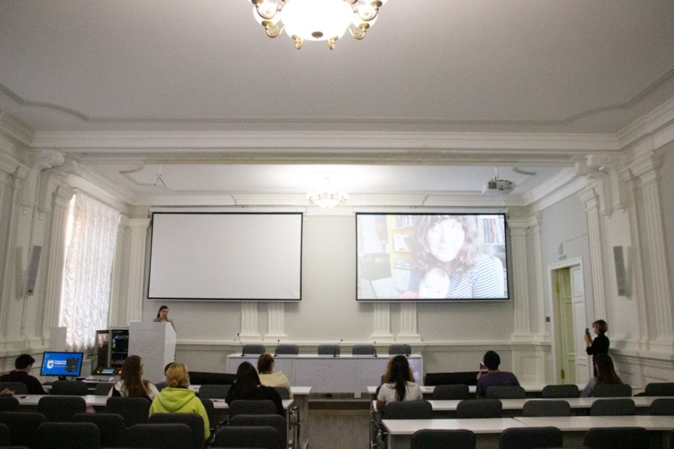 The presentation of the Czech language study program was held at the Elabuga Institute KFU