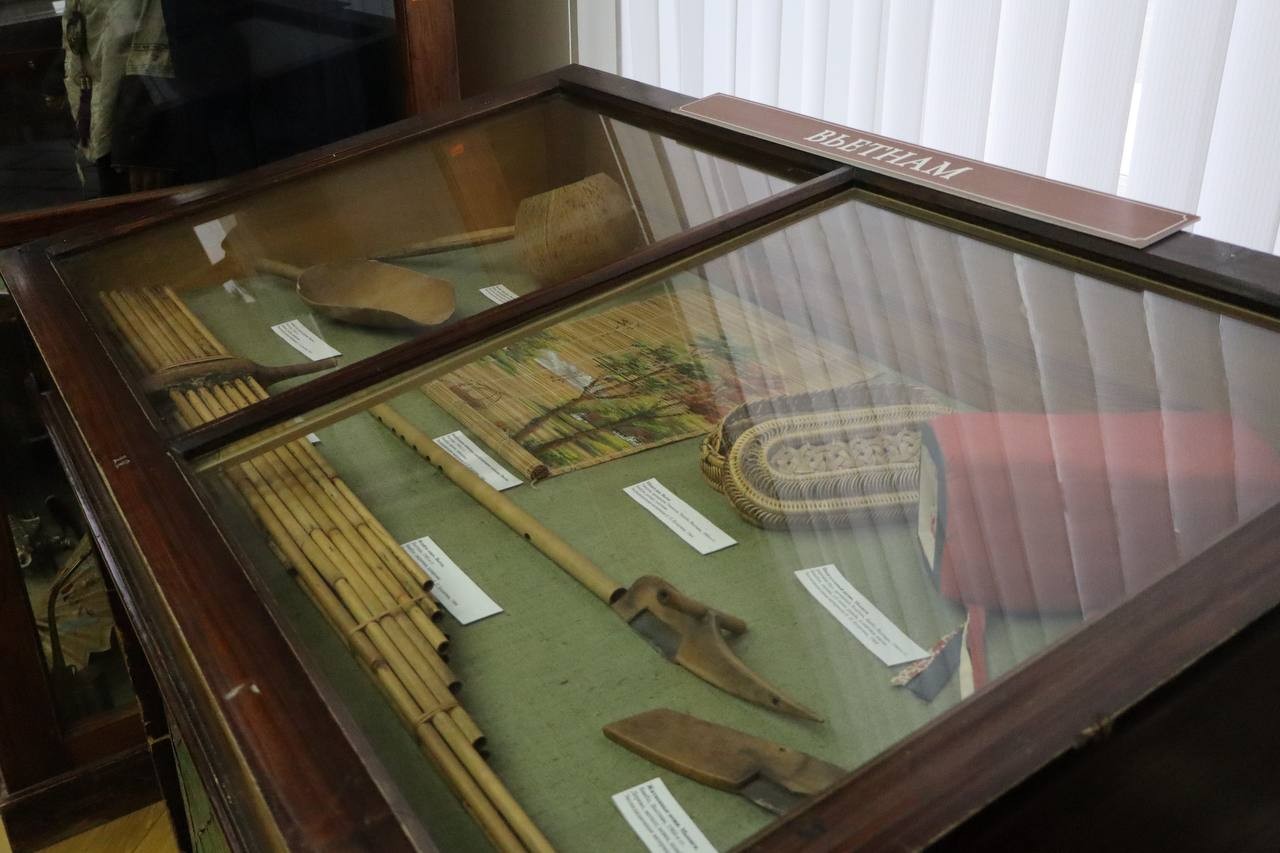 Лицеисты посетили этнографический музей КФУ Лицеисты посетили этнографический музей КФУ