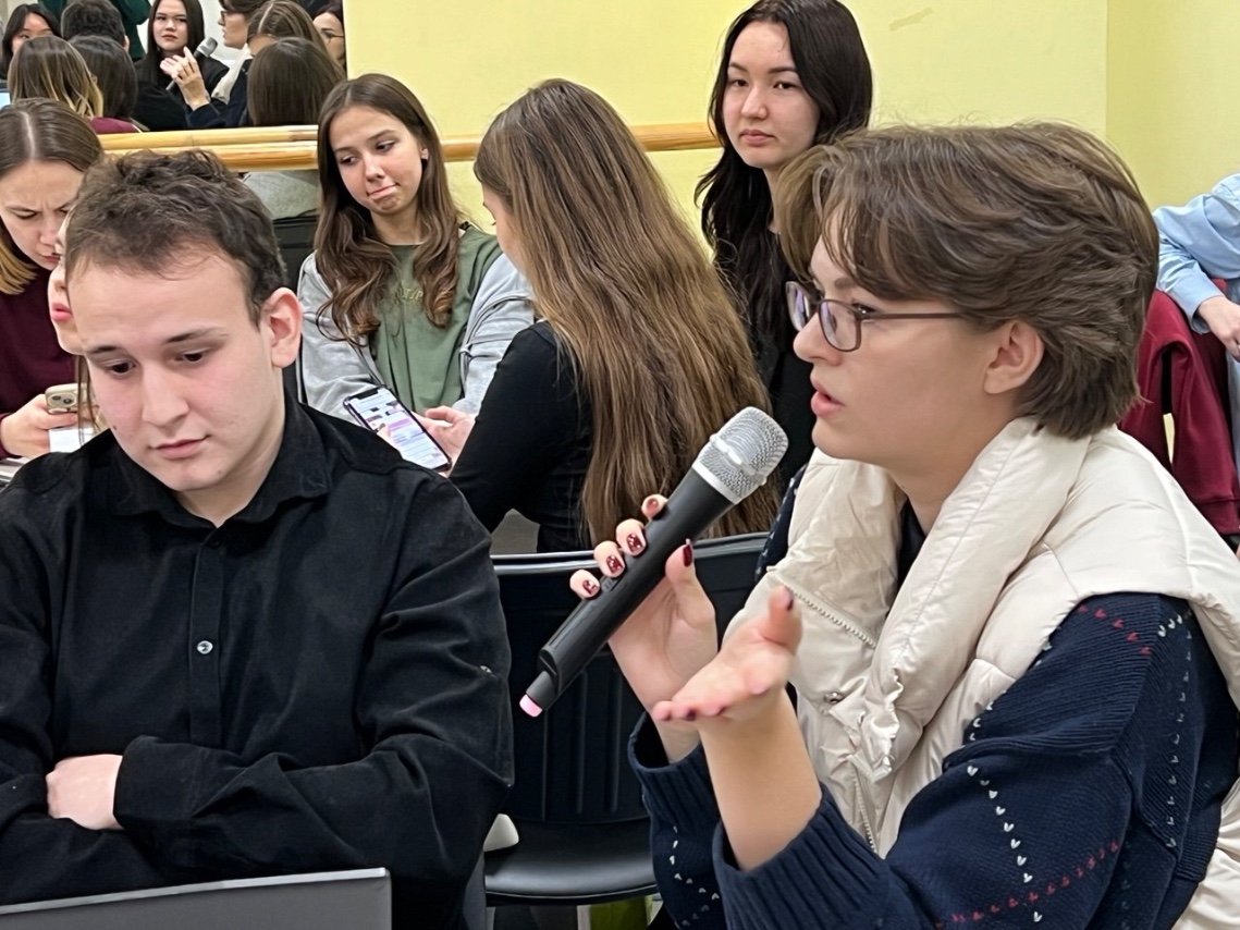 Стратегическая сессия: как в КФУ совершенствуют процесс заселения студентов в общежития Стратегическая сессия: как в КФУ совершенствуют процесс заселения студентов в общежития