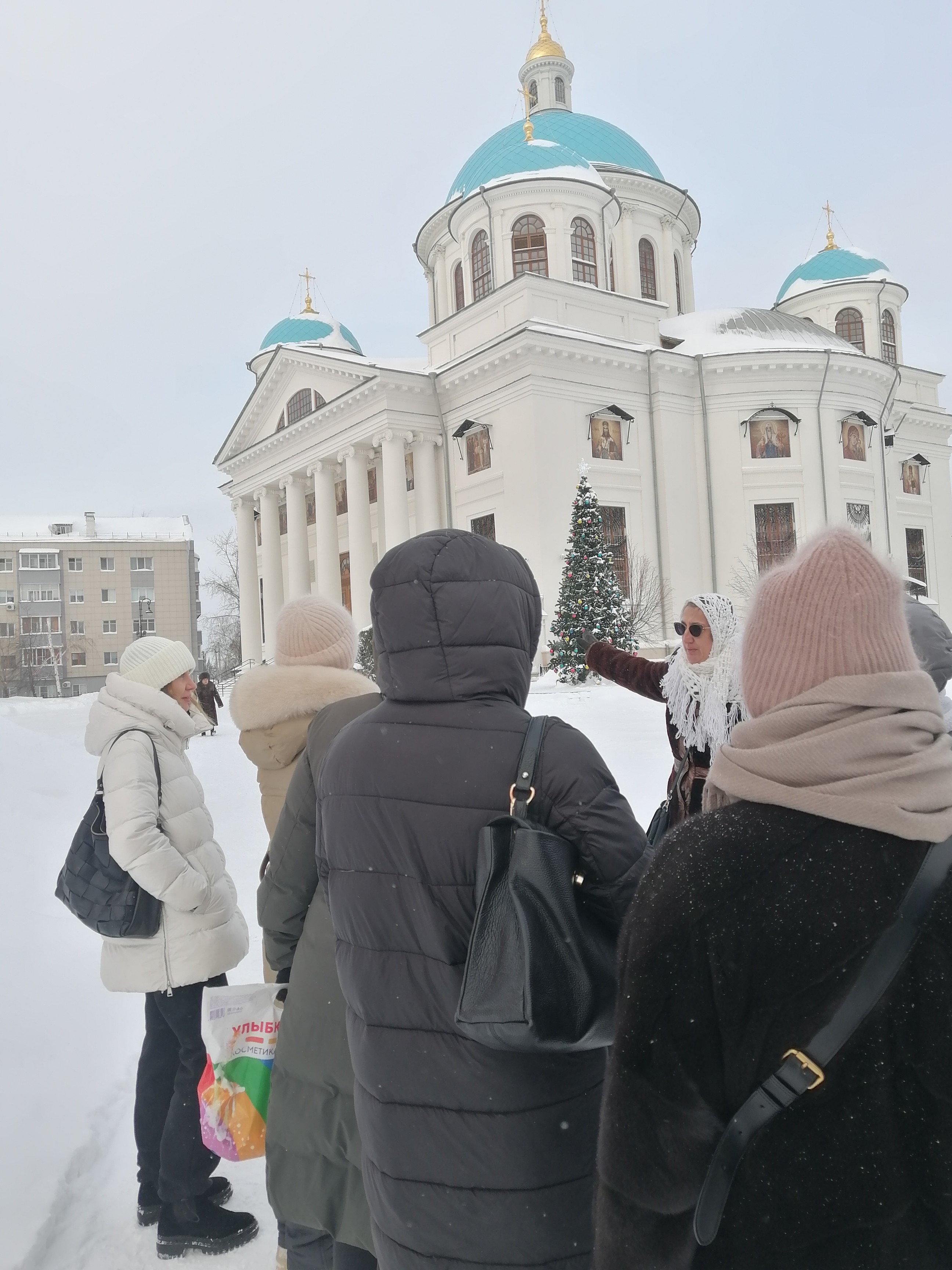 В Центре развития компетенций UNIVERSUM+ ИМО завершились практические занятия по освоению методики подготовки и проведения городской автобусной экскурсии. В Центре развития компетенций UNIVERSUM+ ИМО завершились практические занятия по освоению методики подготовки и проведения городской автобусной экскурсии.