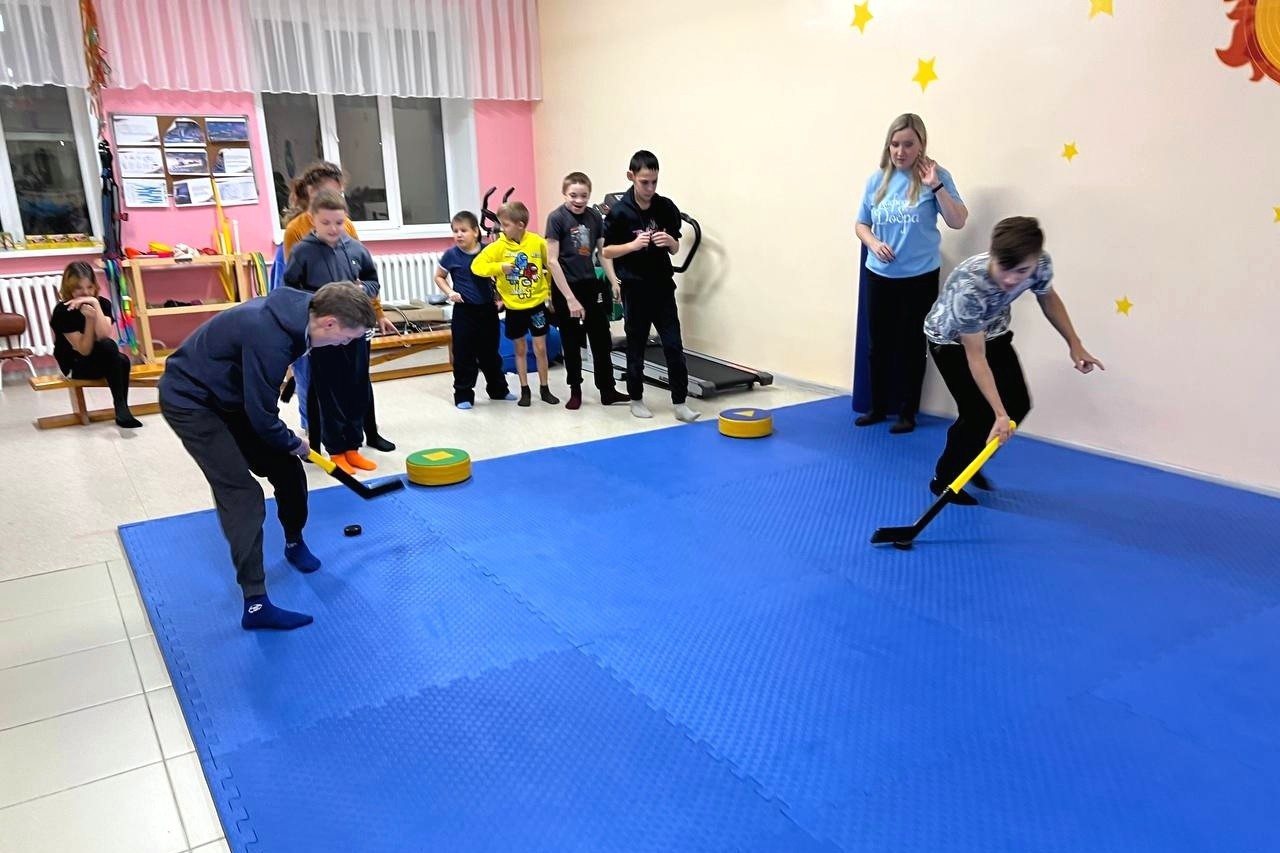 'Веселые старты' организовали волонтеры 'Кафедры добра' 'Веселые старты' организовали волонтеры 'Кафедры добра'