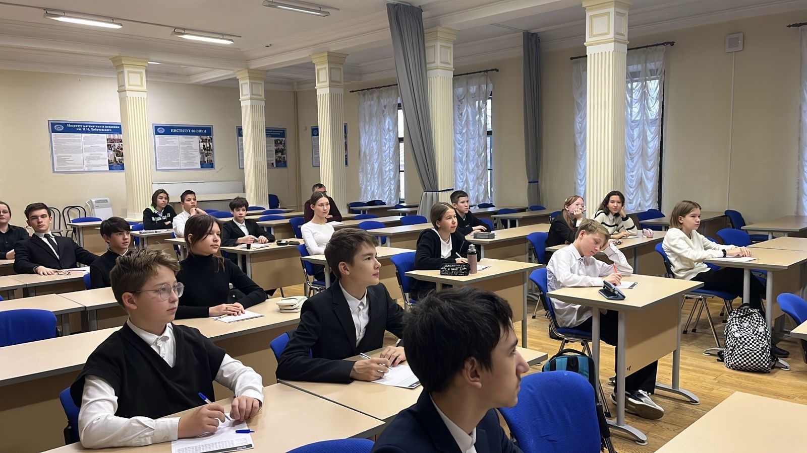 Лицеисты приняли участие в ежегодной Всемирной образовательной акции 'Татарча диктант' Лицеисты приняли участие в ежегодной Всемирной образовательной акции 'Татарча диктант'