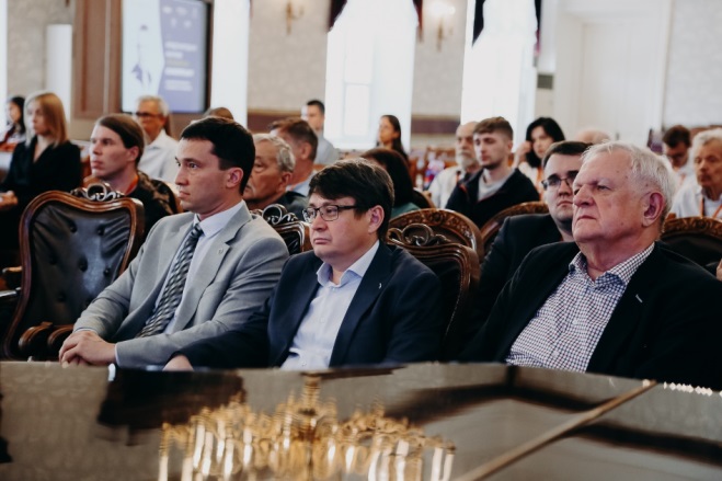 Отделение механики ? организаторы секции 'Аналитическая механика' XII Четаевской конференции Отделение механики ? организаторы секции 'Аналитическая механика' XII Четаевской конференции