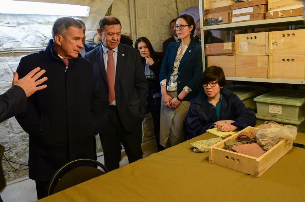 ������ ���������� ������� ����� ������ ��� � �������� ����������� ���������� �����