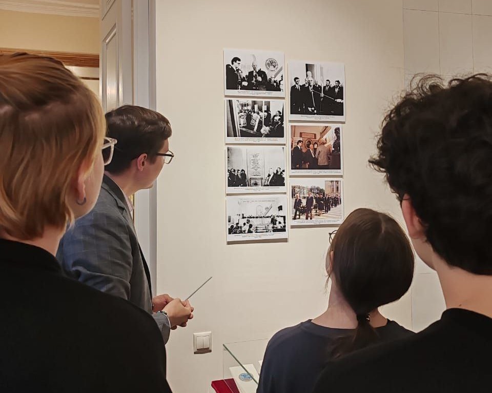 � ������ ������ ����������� ���