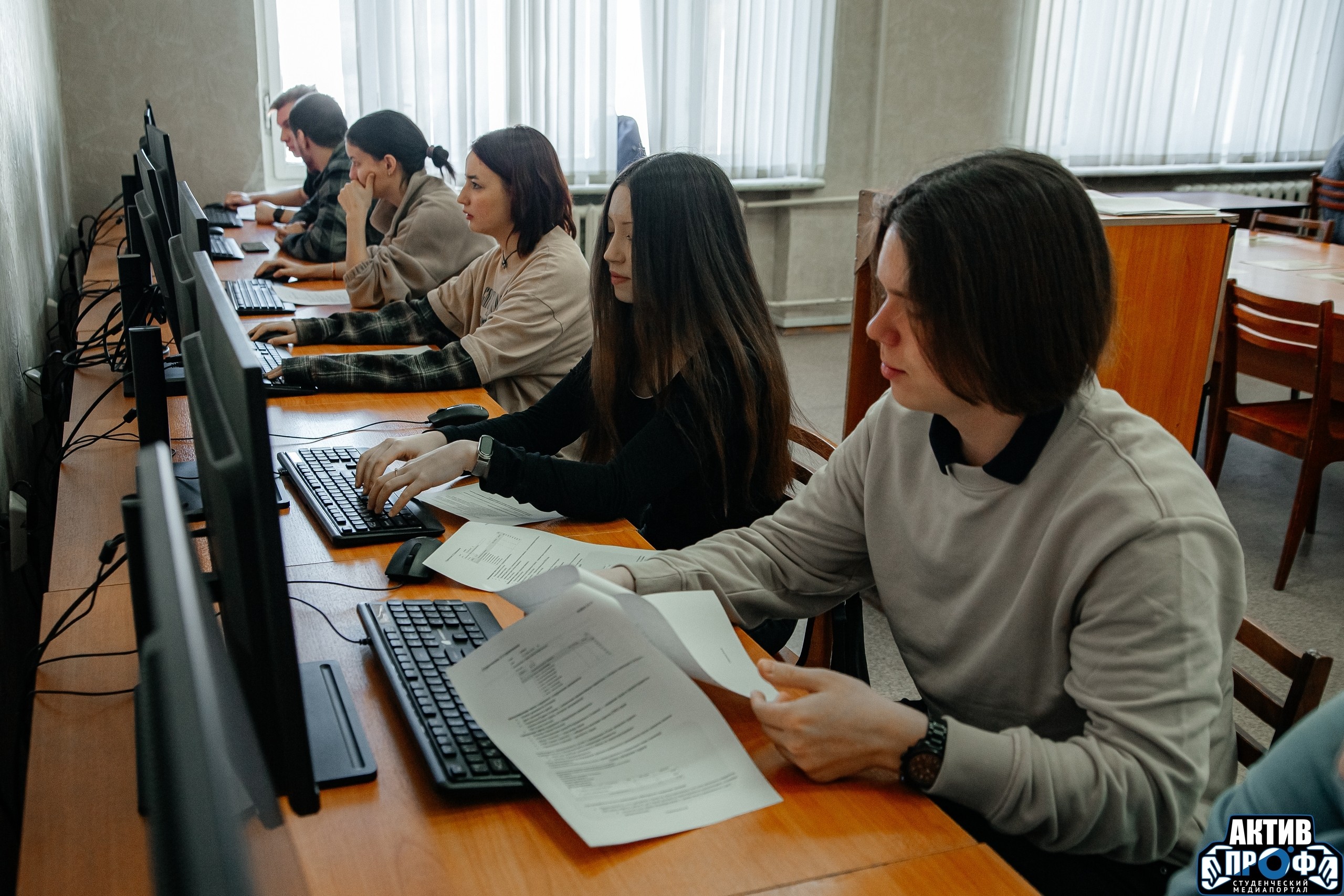 Два десятилетия кода Два десятилетия кода