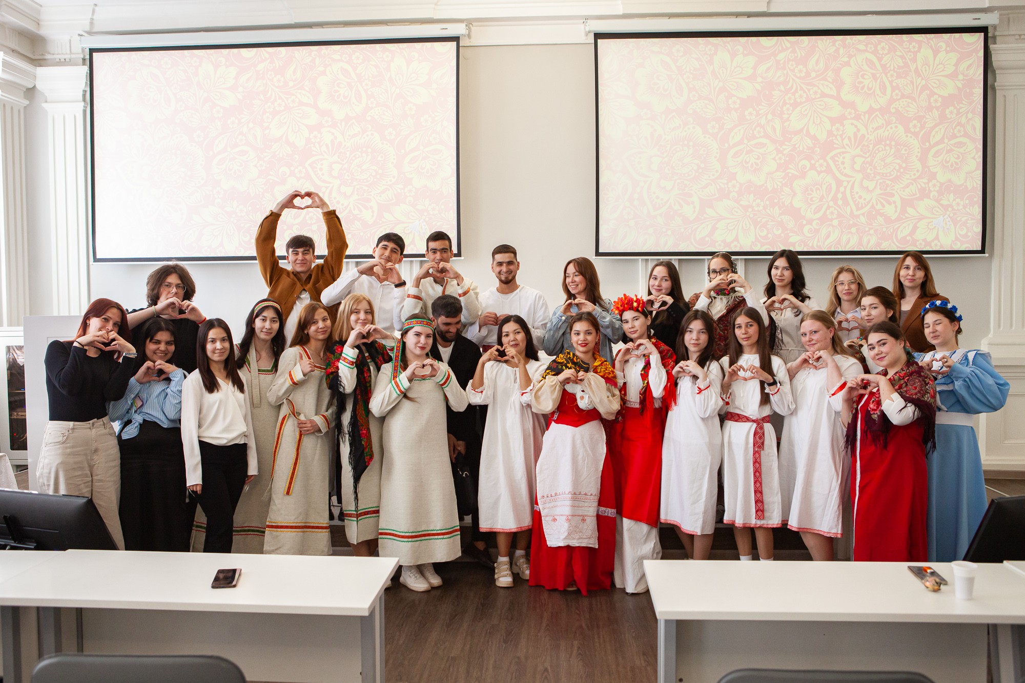 ��������� �������� ������ � ��������� ��� ���������� ������������ � �������� ,���������� �������� ���