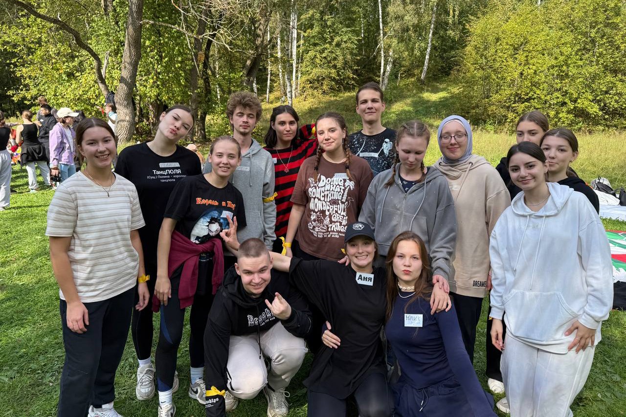 , ! 🧪✨    ! ,  . . . ,   