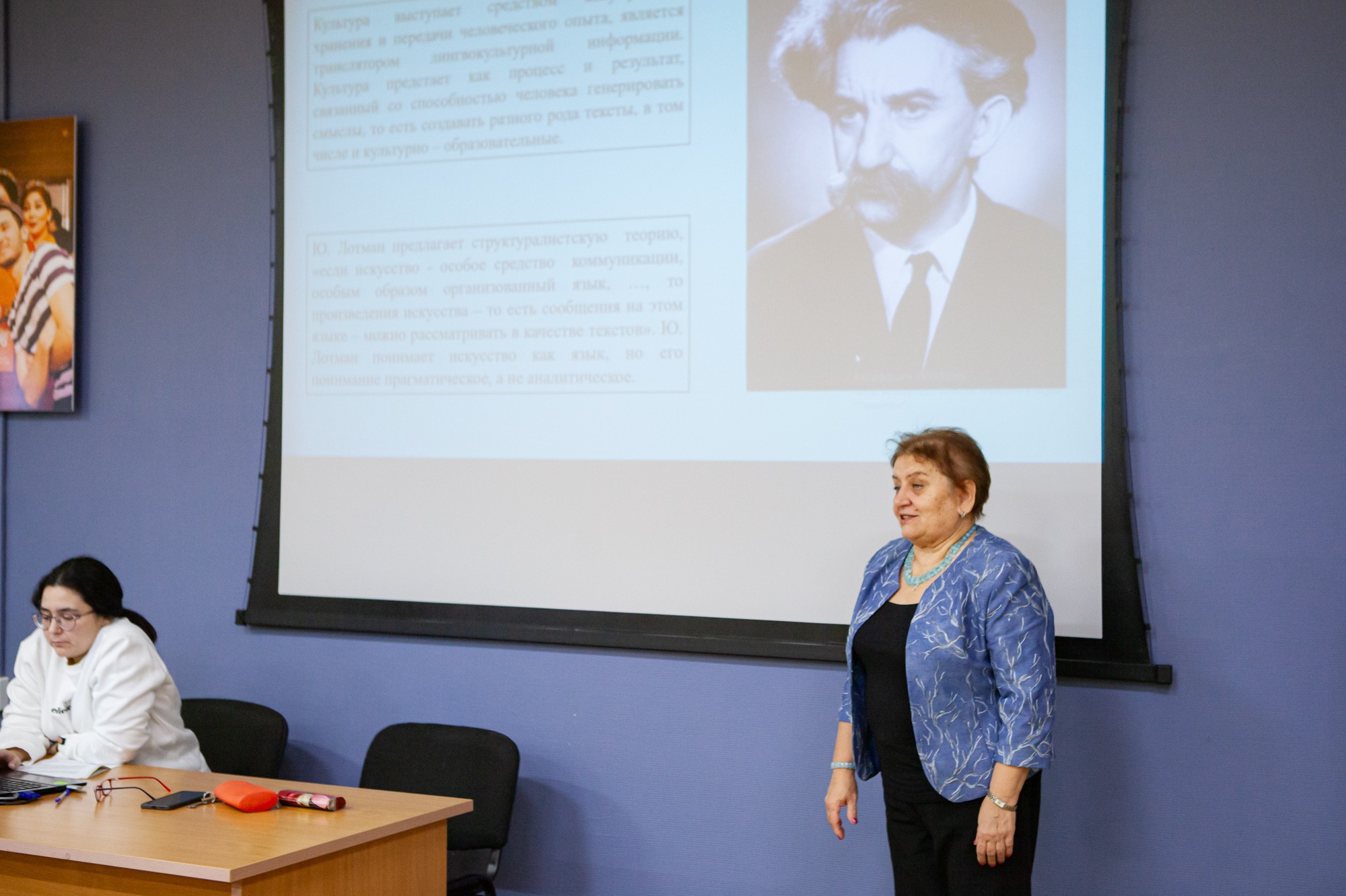 Фестиваль 'Открывая мир науки' объединил студентов и школьников в Елабужском институте КФУ Фестиваль 'Открывая мир науки' объединил студентов и школьников в Елабужском институте КФУ