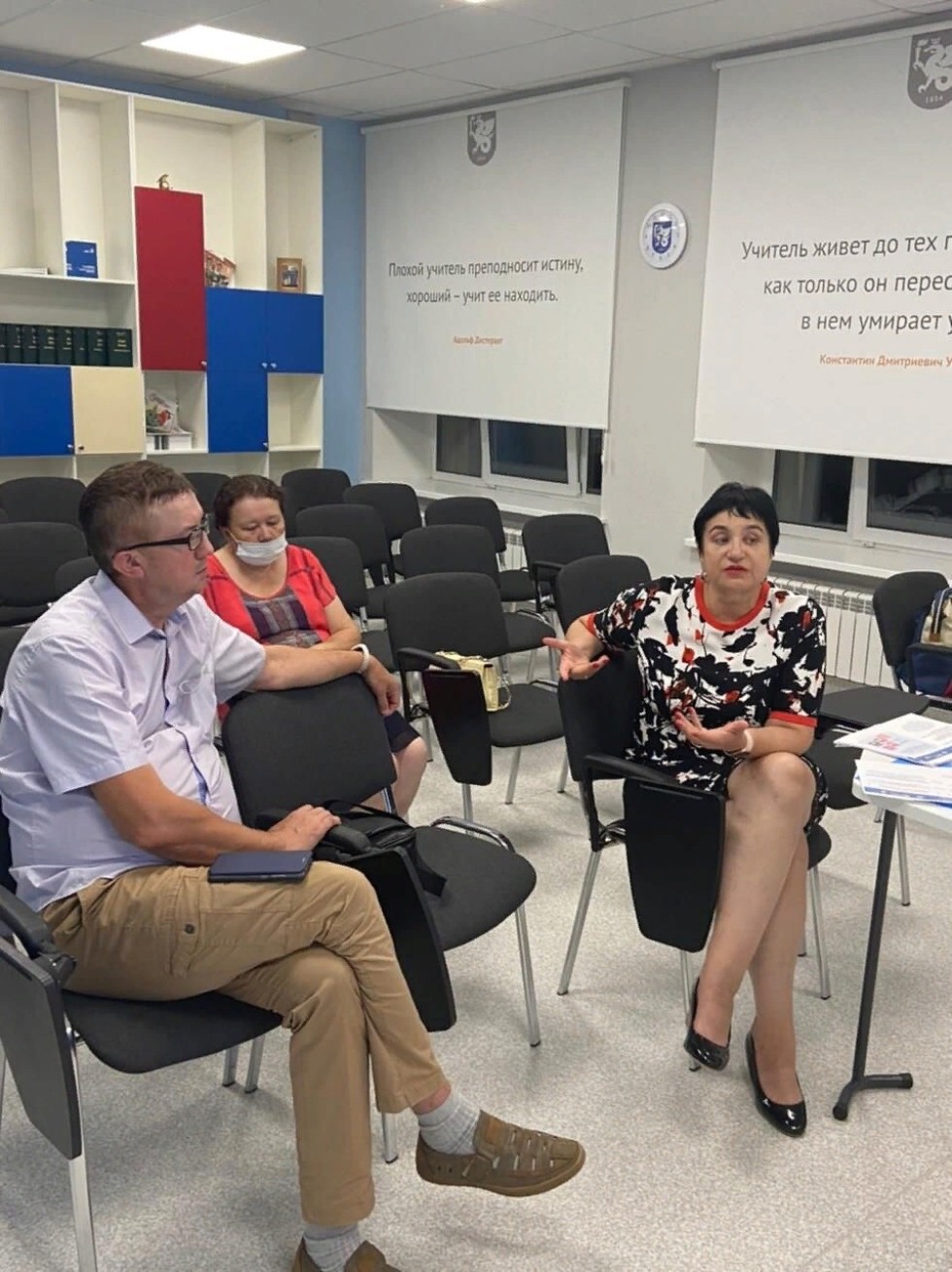 В Елабужском институте обсудили вопросы повышения уровня финансовой грамотности школьников В Елабужском институте обсудили вопросы повышения уровня финансовой грамотности школьников