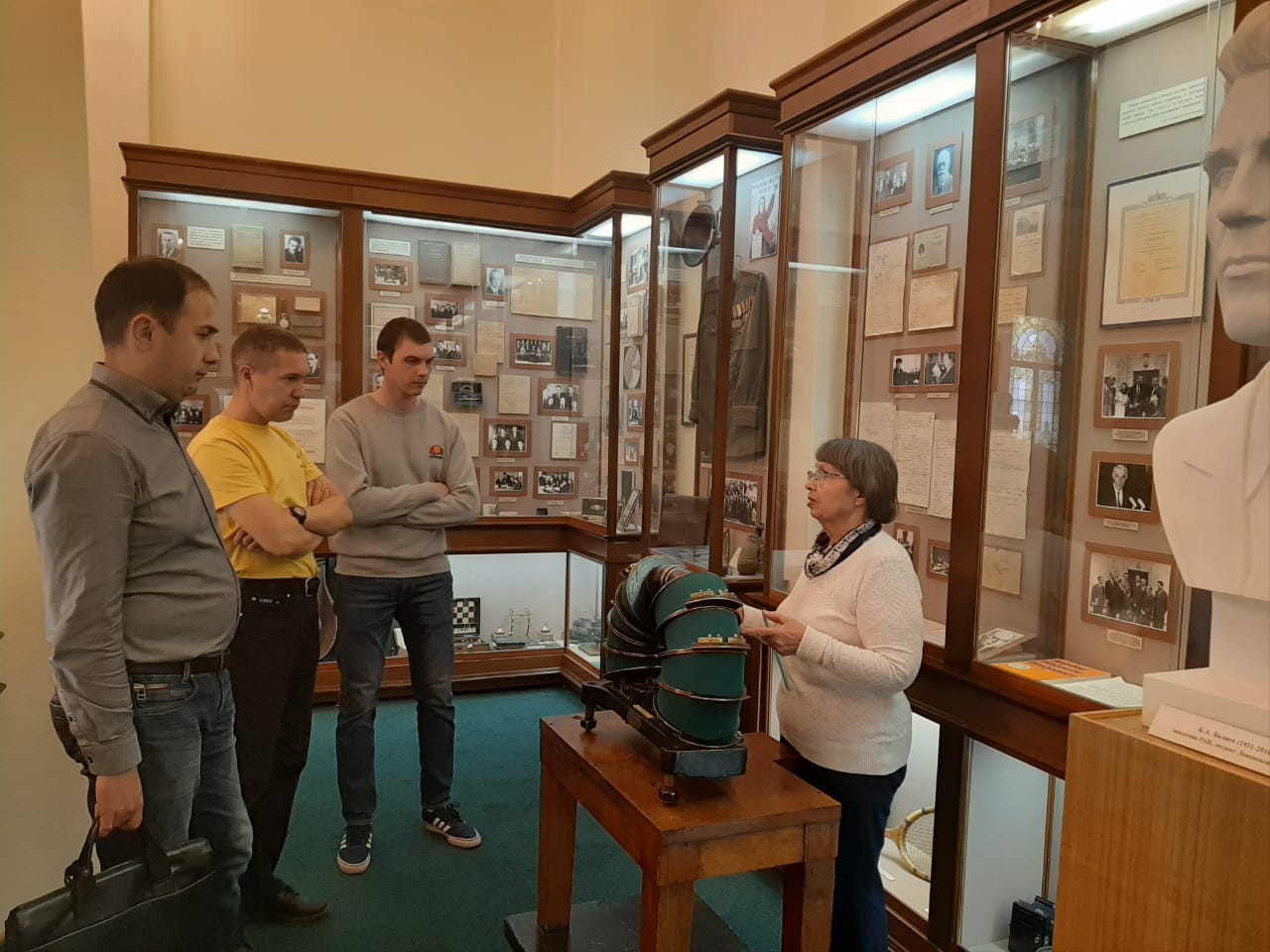 67 слушателей обучились в ИГиНГТ по программам дополнительного профессионального образования за прошедшую неделю 67 слушателей обучились в ИГиНГТ по программам дополнительного профессионального образования за прошедшую неделю