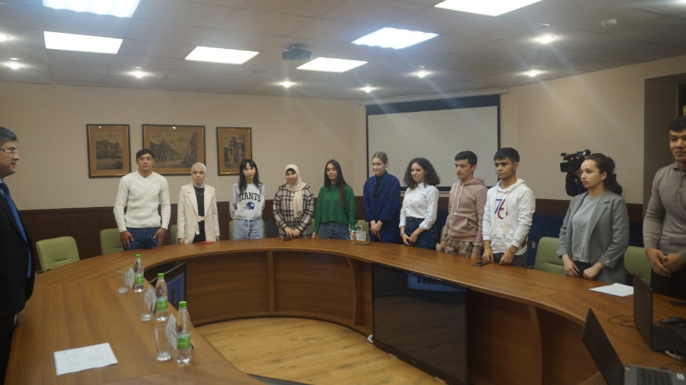 ������� ������������ ������� ���������� ���������� �� ���������� � ��������� ��������� � ������������� ������������ ���