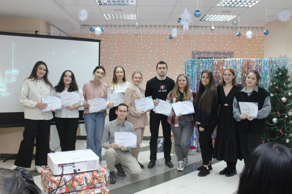 ����� ����!