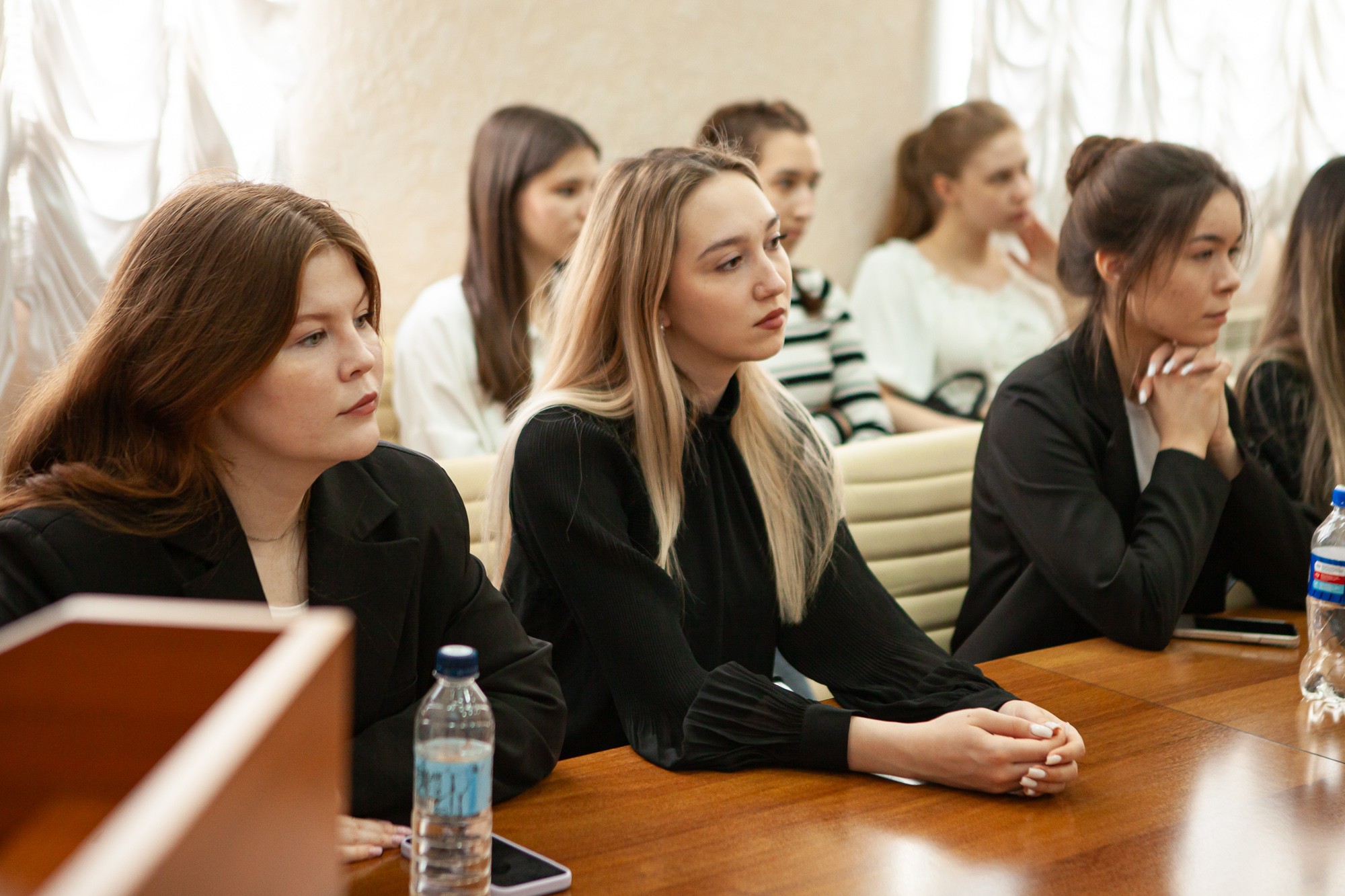 В Елабужском институте КФУ стартовала Всероссийская конференция по ранней профориентации детей В Елабужском институте КФУ стартовала Всероссийская конференция по ранней профориентации детей