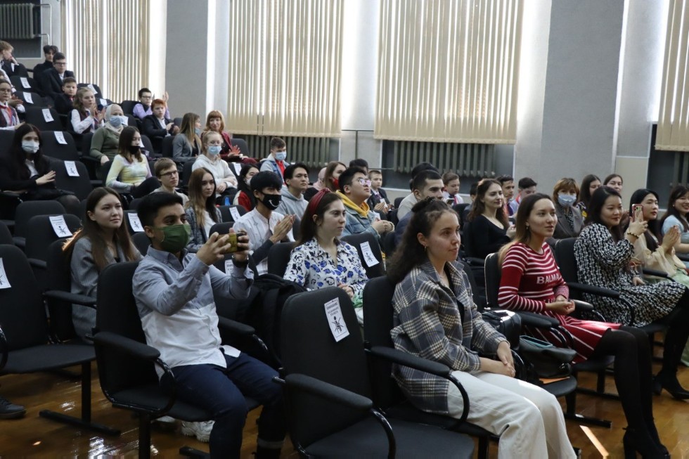 III Республиканский фестиваль родного языка 'Калейдоскоп культур' III Республиканский фестиваль родного языка 'Калейдоскоп культур'