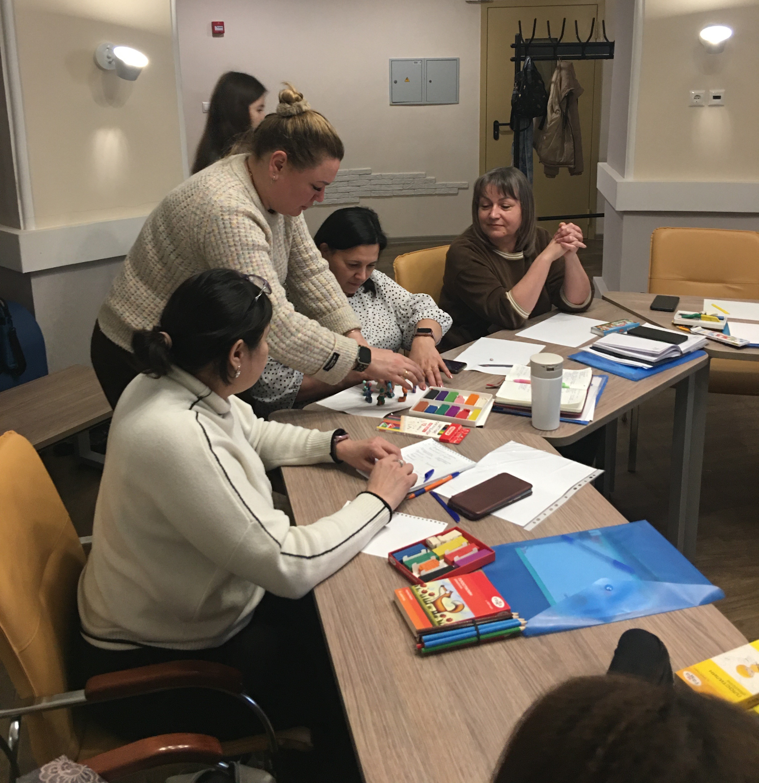 ���������-�������������� ������ ���������� ����������� ���������: ��������� � �����������