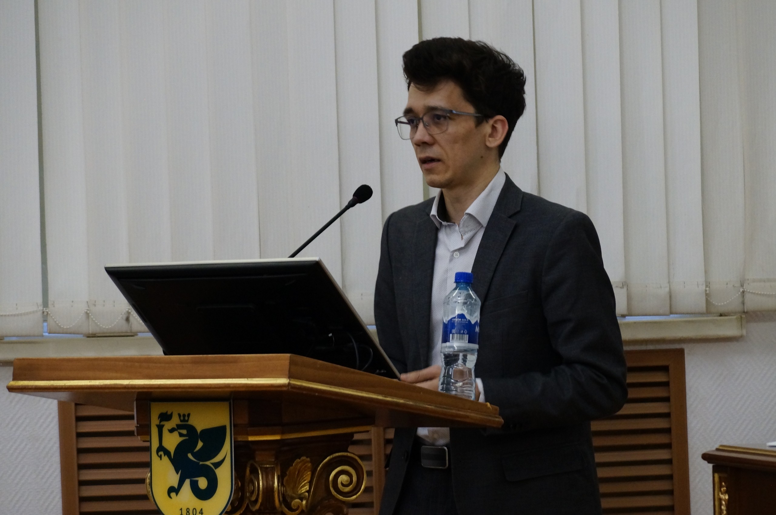 ����� ������� ��� '����������' � ������� '������&�������'