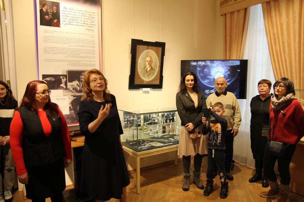 �������� �������� � ����� �.�. ������������.