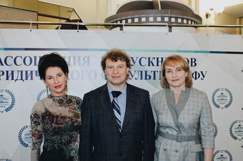 Закрытый кинопоказ легендарного голливудского кинофильма 1957 года Закрытый кинопоказ легендарного голливудского кинофильма 1957 года