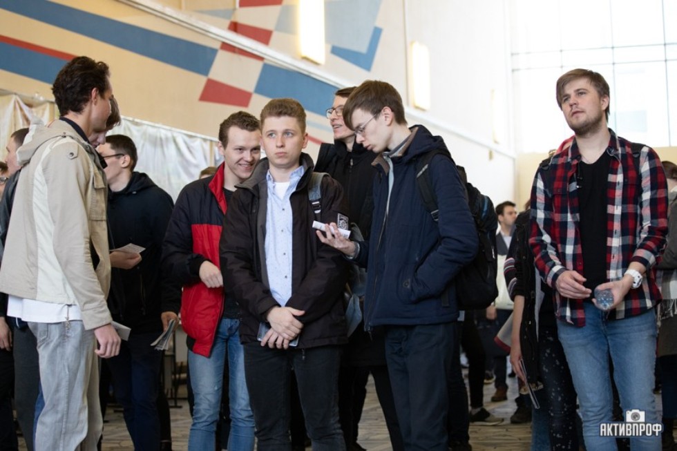 ��� ��� � 