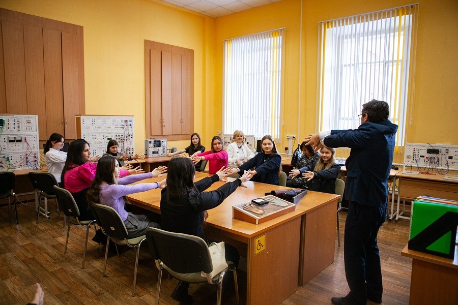 'Педагогические выходные' в Елабужском институте КФУ 'Педагогические выходные' в Елабужском институте КФУ