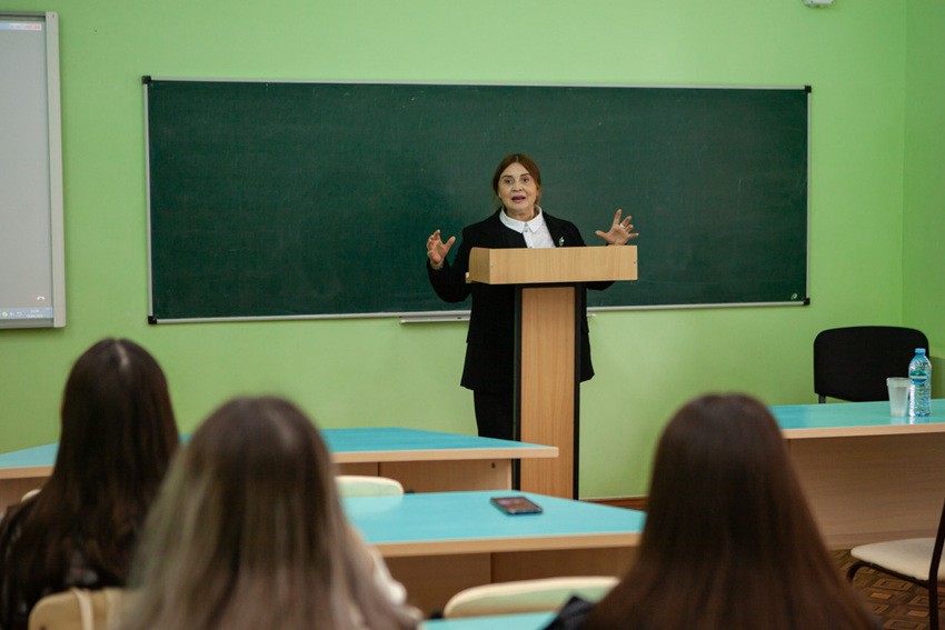 XII Международная тюркологическая конференция проходит в Елабужском институте КФУ XII Международная тюркологическая конференция проходит в Елабужском институте КФУ