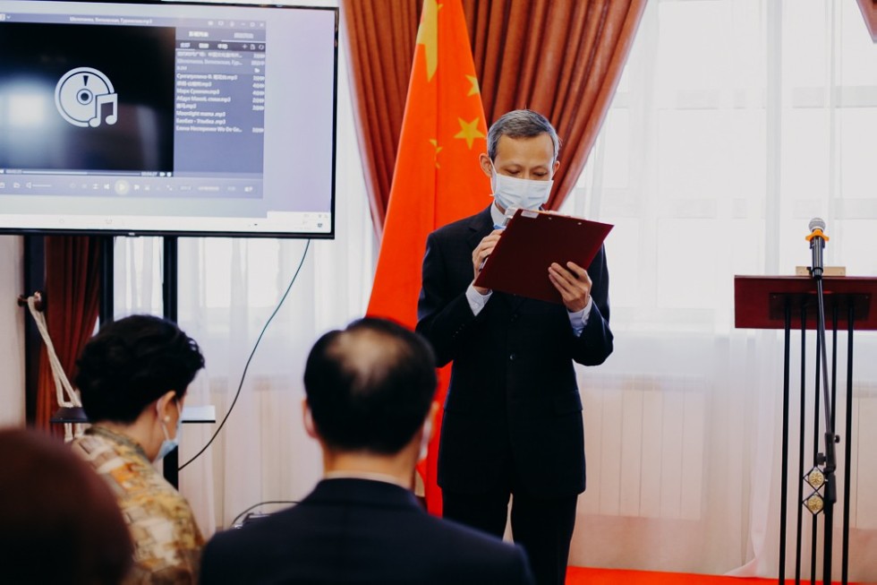 ���� ���������� ����� ������������� � ����������� ����������� ���