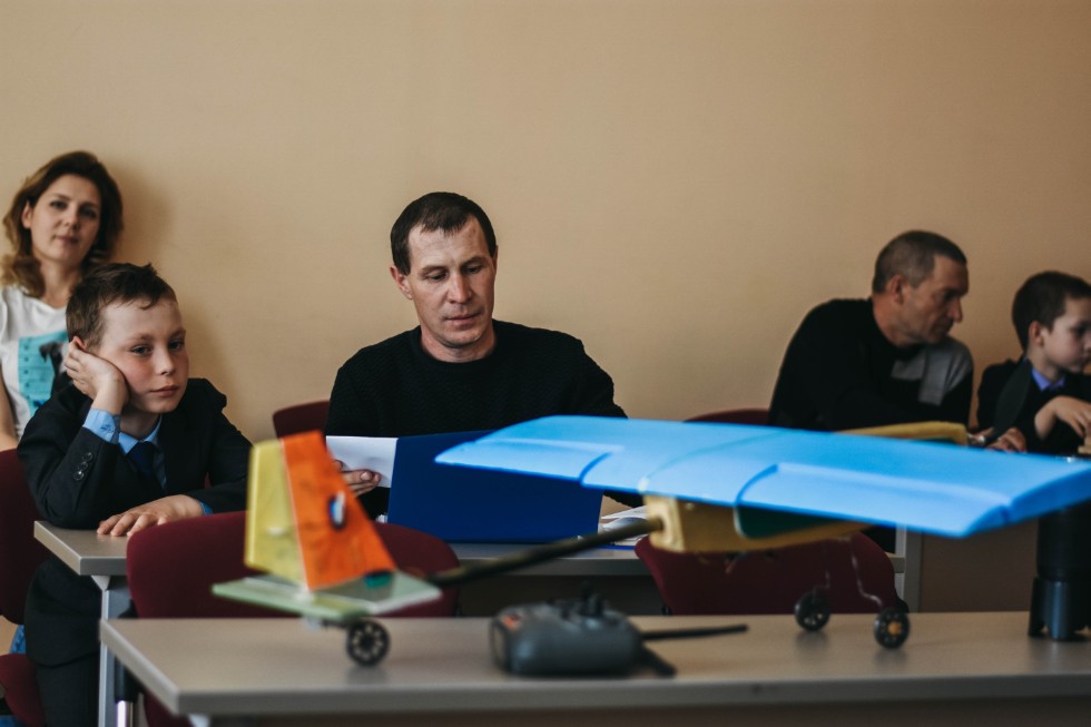 ����� ��������� ���� ������������� 