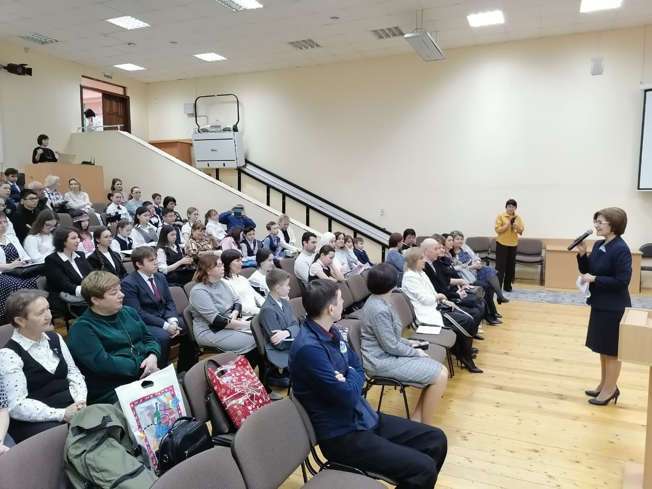 XIV ��������������� ������-������������ ������ ����� �.�. �������