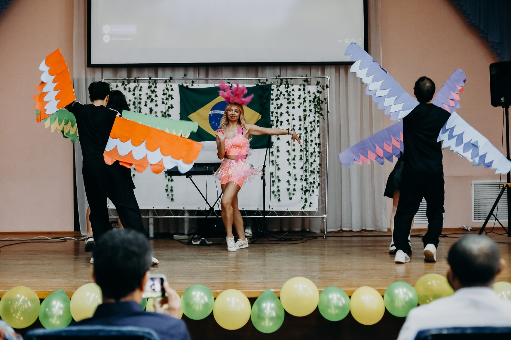 � ������ �������� ���� �������������� �����